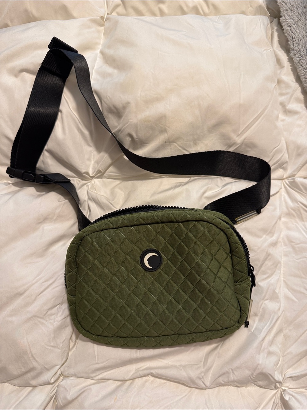 Zyia Quilted Olive Green Crossbody Belt Bag